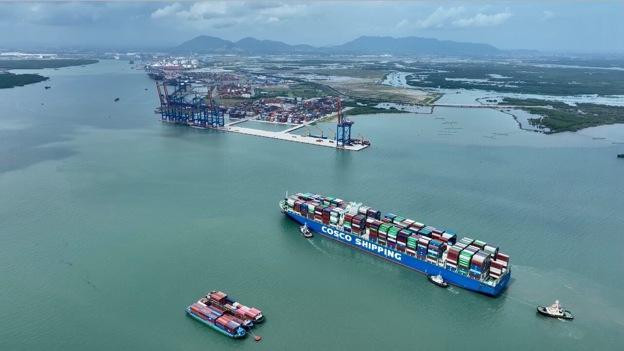 Cảng Gemalink tiếp tục hân hoan đón những chuyến tàu dịch vụ mới – Chuyến tàu của COSCO – OOCL